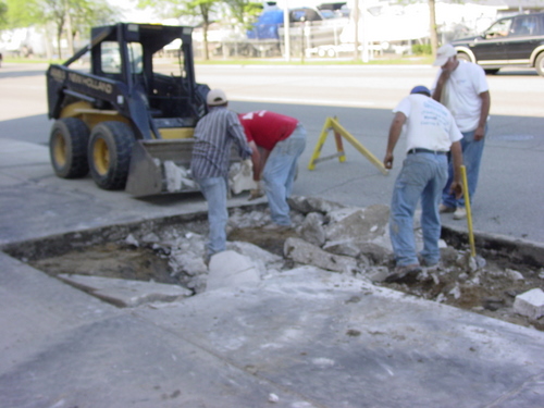 ./Gallery/2011 Parking-Sidewalk Repairs/DSC06333.JPG